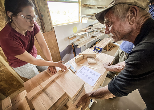 sessions exploring metal, fiber, wood, and stone.